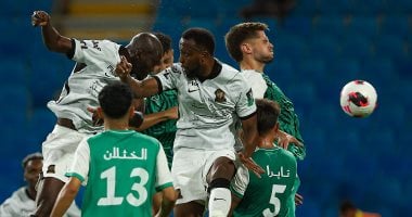 اتحاد جدة يضرب النجمة بثلاثية نظيفة ويعبر إلى ثمن نهائي كأس الملك