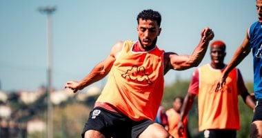 محمد عبد المنعم ينهي فترة غيابه الطويلة ويشارك في تعادل نيس أمام لوريان