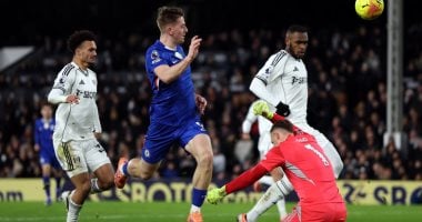 ديربي لندن يشتعل الليلة: تشيلسي يواجه فولهام في افتتاحية الدوري الإنجليزي الممتاز