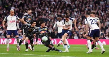 توتنهام يواجه تشارلتون في كأس كاراباو وسط ترقب لحسم صفقة عمر مرموش