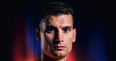 برشلونة يضم الحارس ليفاكوفيتش ويستعد لمواجهة أتلتيك بيلباو في الدوري الإسباني