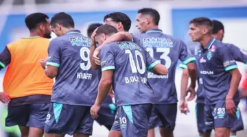 الكشف عن حكم مباراة الرجاء ضد نهضة بركان في الدوري المغربي