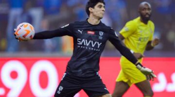 بونو جاهز لمواجهة النصر في الدربي
                
                تأكدت جاهزية المغربي ياسين بونو حارس الهلال قبل موقعة الدربي التي تجمعه أمام مضيفه النصر يوم الثلاثاء.
                الإثنين، 11 مايو 2026 – 16:18