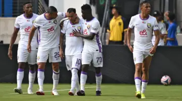 خماسية مدوية تتوج العين بطلًا للدوري الإماراتي