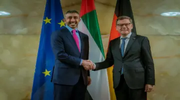عبدالله بن زايد يلتقي وزير خارجية ألمانيا في برلين