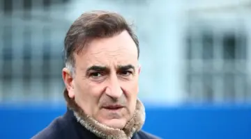 «أزمة توروب» سر الخلاف بين الأهلي وكارفالهال لتدريب الفريق (خاص)