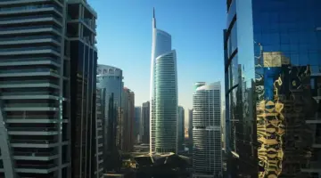 بورصة دبي للماس توسّع مجلس إدارتها بخبرات دولية