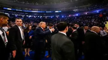 ترامب يحتفل بعيد ميلاده الثمانين بحدث قتالي غير مسبوق داخل البيت الأبيض