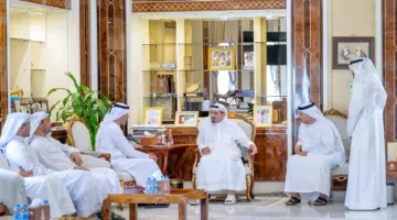 حميد بن راشد يشيد بدور الهلال الأحمر وجهوده محلياً ودولياً