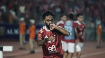 رسمياً.. الأهلي يعلن تجديد عقد حسين الشحات لمدة موسمين