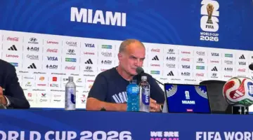 كأس العالم – مؤتمر بييلسا: السعودية لن تكون خصما سهلا.. وتأخر الطائرة لم يؤثر بنا                                شدد مارسيلو بييلسا مدرب أوروجواي أن منتخب السعودية لن يكون خصما سهلا، وأوضح أن تأخر السفر إلى أمريكا لم يسبب لفريقه مشكلة.                الإثنين، 15 يونيو 2026 – 05:46