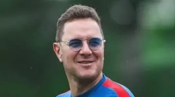 محمد أمين بن هاشم يقترب من تدريب مودرن سبورت بعد رحيل رضا شحاتة