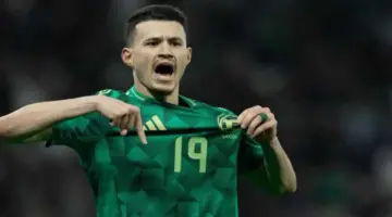 مهاجم السعودية يبدد الشكوك حول إصابته قبل مواجهة أوروجواي                                شارك عبد الله الحمدان مهاجم المنتخب السعودي في التدريبات الجماعية للأخضر فجر الخميس بتوقيت مكة المكرمة ليبدد الشكوك حول إصابته.                الخميس، 11 يونيو 2026 – 11:59