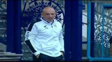 وفاة تاكيس جونياس مدرب وادي دجلة وبيراميدز السابق