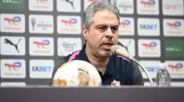 إدارة الزمالك تدرس ملف استمرار معتمد جمال في منصب المدير الفني للفريق