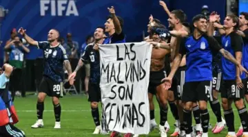 تحقيق دولي يلاحق منتخب الأرجنتين بعد أحداث مثيرة ضد إنجلترا في المونديال