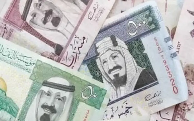 تغيرات مفاجئة في سعر الريال السعودي أمام الجنيه المصري بتعاملات اليوم