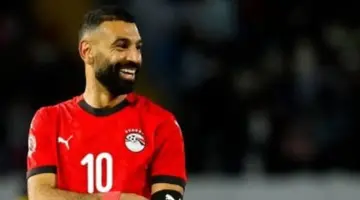 تقارير بريطانية تكشف موافقة محمد صلاح المبدئية على عرض احترافي في السعودية