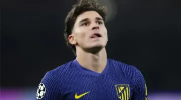 توتر العلاقة بين ألفاريز وإدارة أتلتيكو مدريد يفتح باب الرحيل المفاجئ قريباً