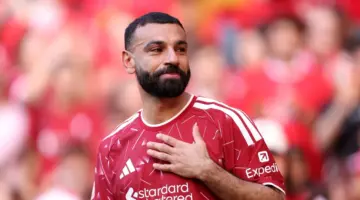وكيل محمد صلاح يفتح الباب أمام رحيل النجم المصري عن ليفربول الصيف المقبل