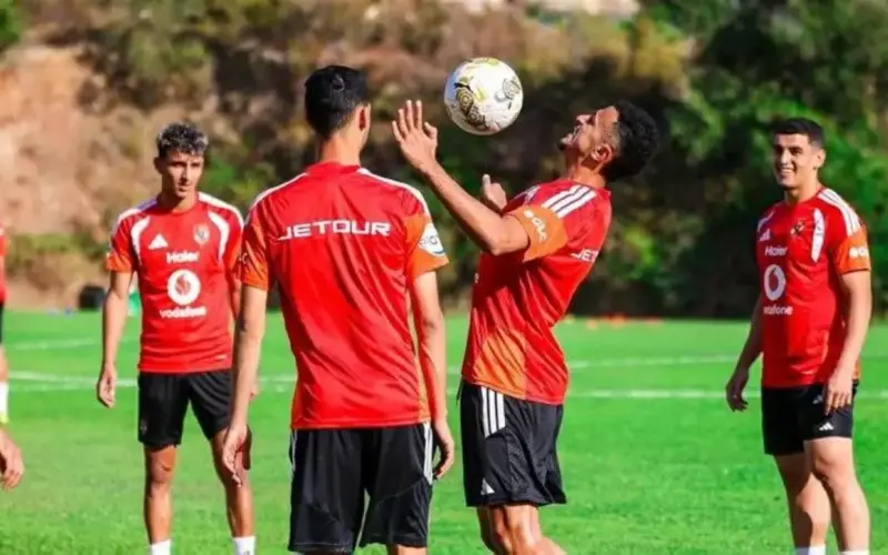 حقيقة طلب عموتة بشأن بث مواجهة الأهلي الودية ضد بادالونا الإسباني المرتقبة