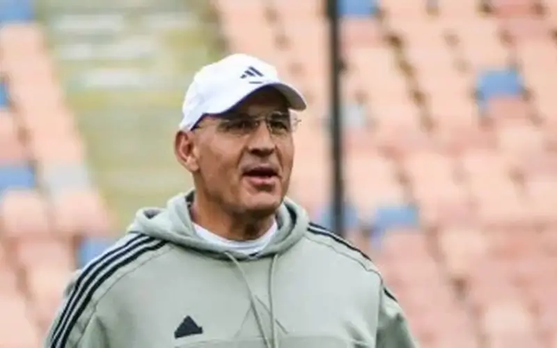 سيد عيد يكثف مراقبة لاعبي منتخب السويس لاختيار العناصر الأبرز للمرحلة المقبلة